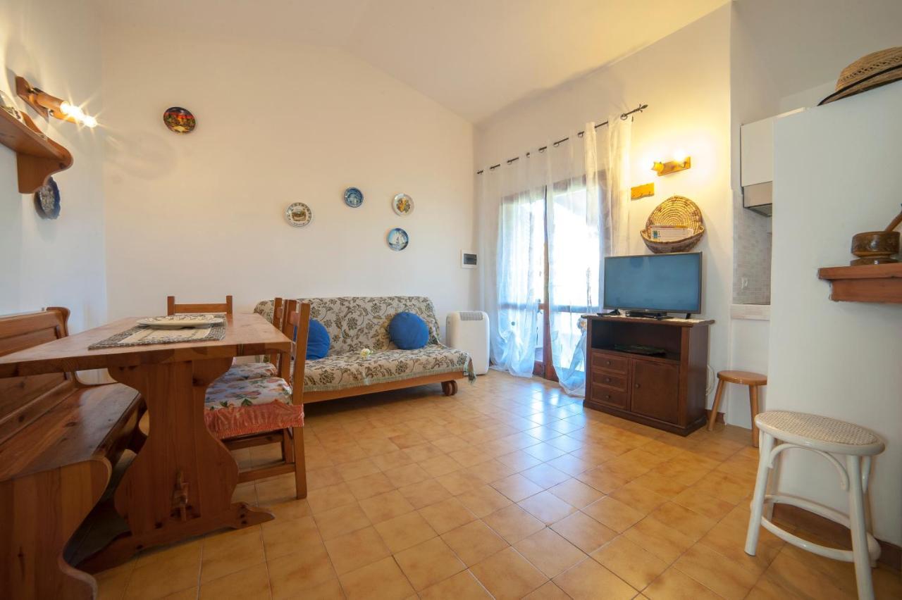 Villa Lilly Ольбия Экстерьер фото